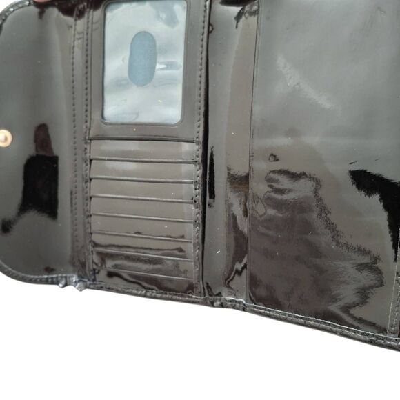 Dooney & Bourke Patent Leather Black Tri-Fold Wallet – Long Style - Picture 6 of 8